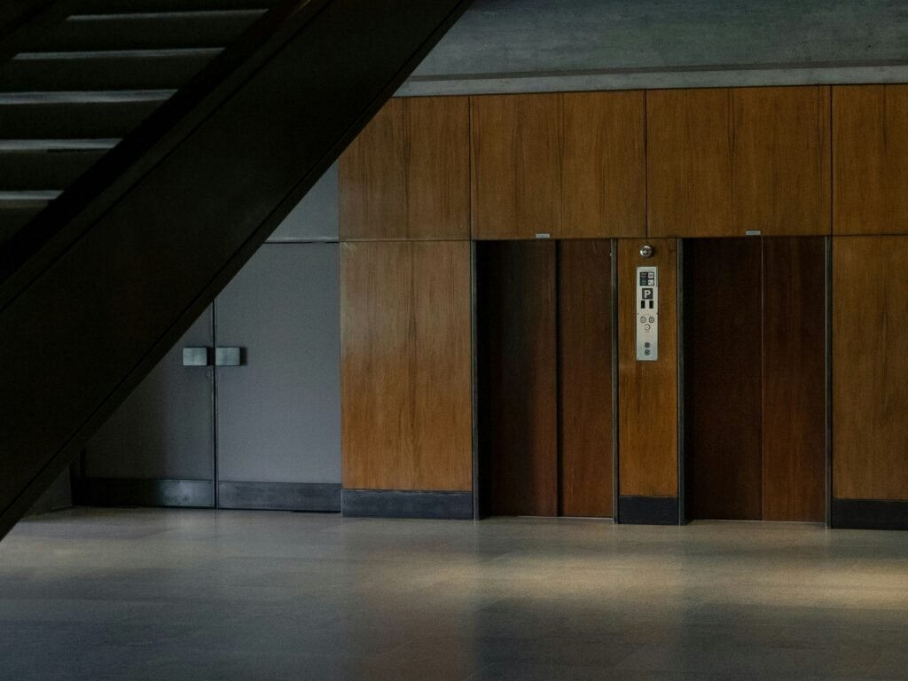 andrew spencer ixhlo5b830y unsplash